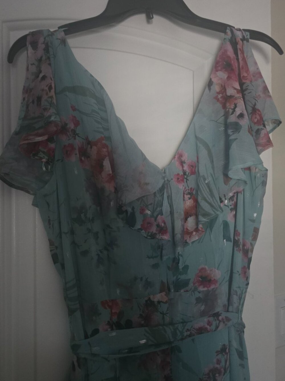 Sleeveless dress